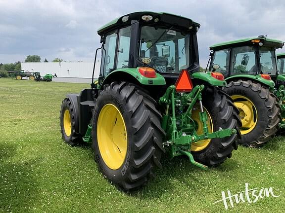 Image of John Deere 6120M equipment image 2