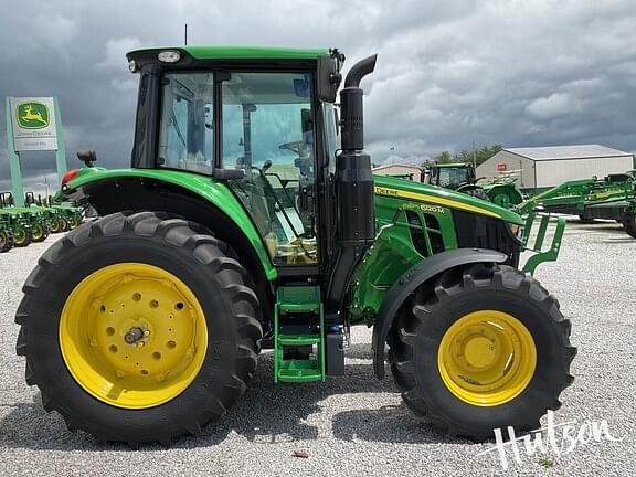 Image of John Deere 6120M equipment image 4