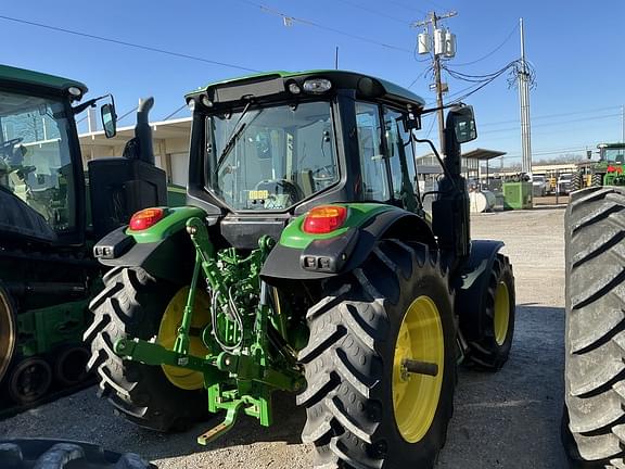 Image of John Deere 6120M equipment image 3