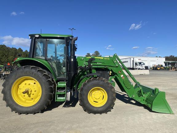 Image of John Deere 6120M equipment image 1