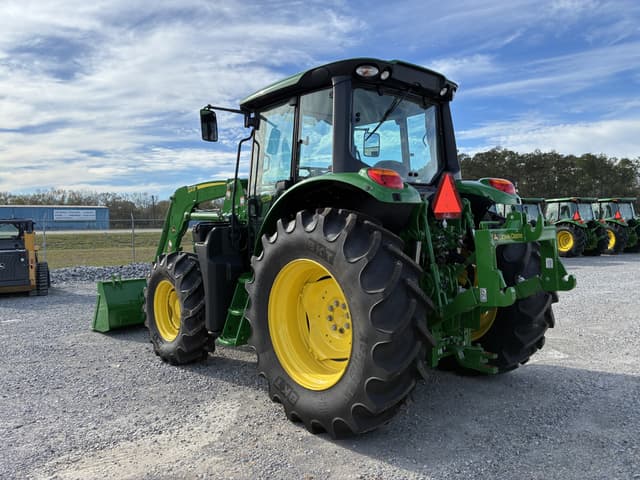 Image of John Deere 6120M equipment image 2