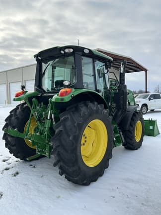 Image of John Deere 6120M equipment image 2