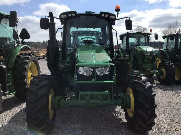 Image of John Deere 6120M equipment image 3