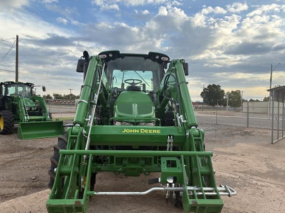 Image of John Deere 6120M equipment image 1