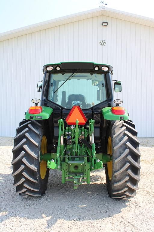 Image of John Deere 6120M equipment image 3