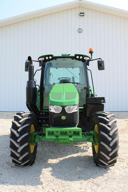 Image of John Deere 6120M equipment image 2
