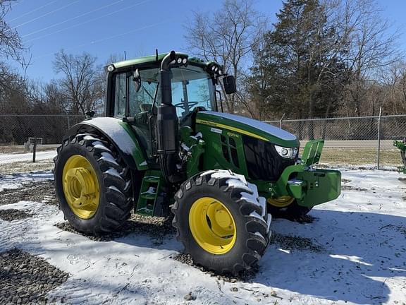 Image of John Deere 6120M equipment image 1