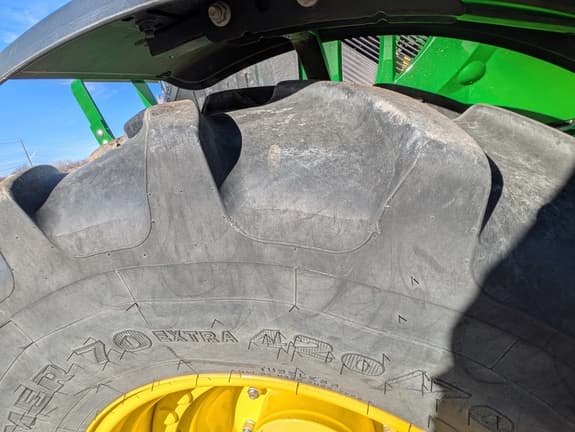 Image of John Deere 6120M equipment image 4