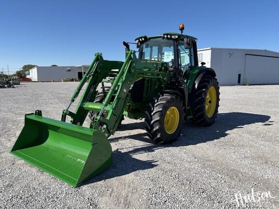 Image of John Deere 6120M equipment image 1