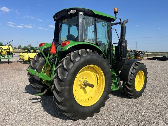 Image of John Deere 6120M equipment image 4