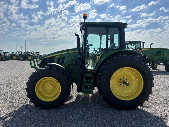 Image of John Deere 6120M equipment image 1