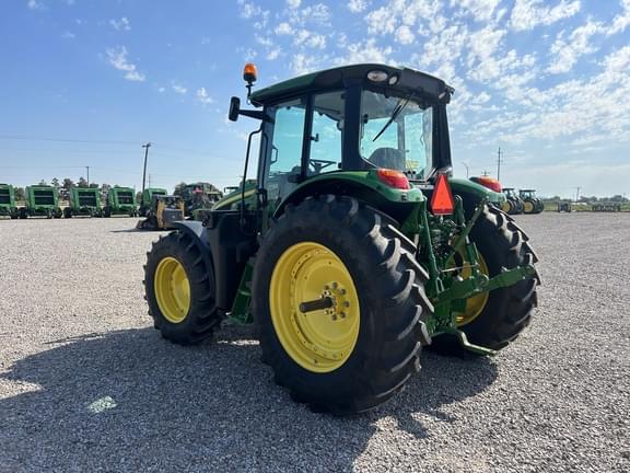 Image of John Deere 6120M equipment image 2