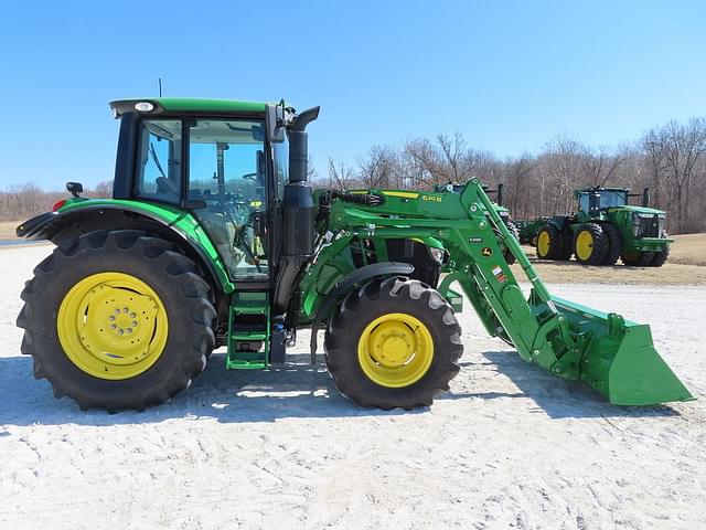 Image of John Deere 6120M equipment image 4