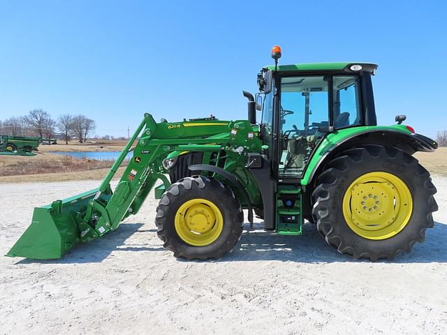 Image of John Deere 6120M equipment image 1