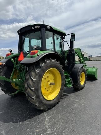Image of John Deere 6120M equipment image 4