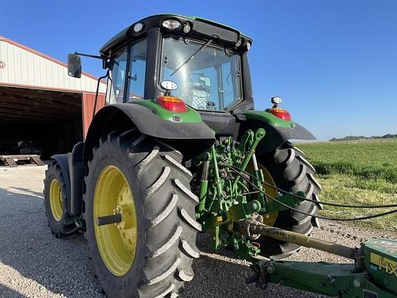 Image of John Deere 6120M equipment image 3