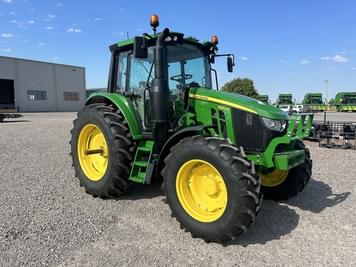Main image John Deere 6120M
