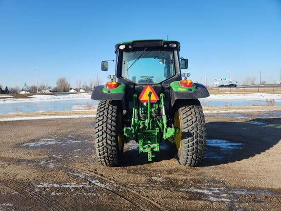Image of John Deere 6120M equipment image 4
