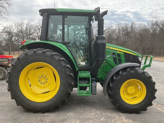 Image of John Deere 6120M equipment image 4