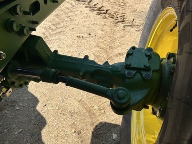 Image of John Deere 6120M equipment image 2