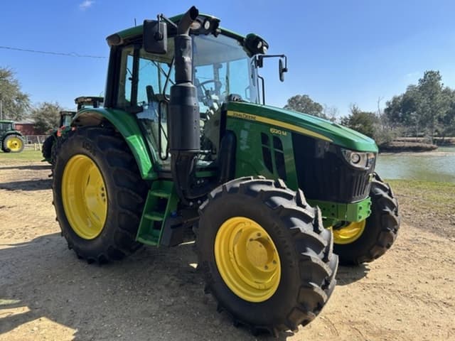 Image of John Deere 6120M equipment image 1