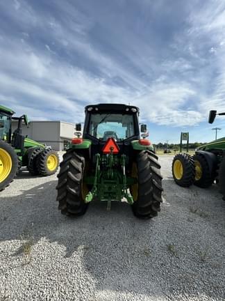 Image of John Deere 6120M equipment image 3