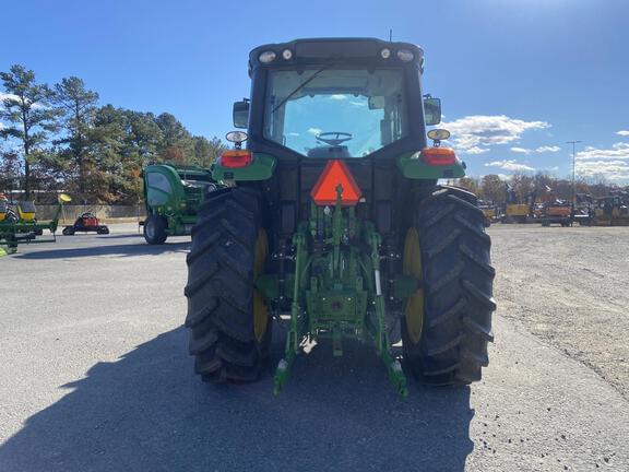 Image of John Deere 6120M equipment image 4