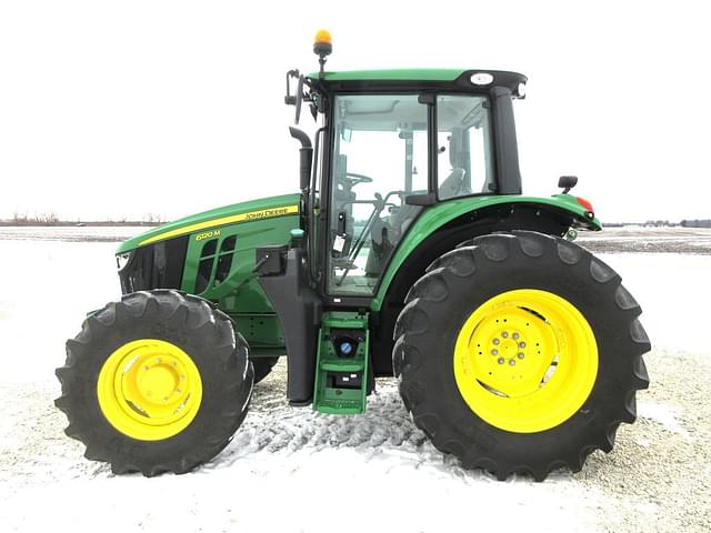 Image of John Deere 6120M equipment image 1