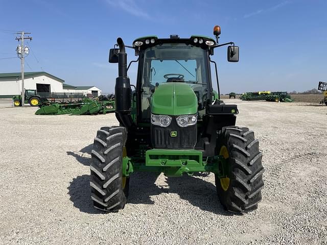 Image of John Deere 6120M equipment image 1
