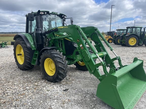 Image of John Deere 6120M equipment image 2