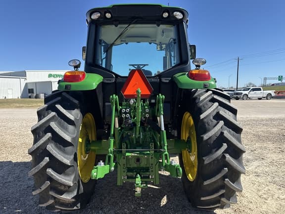 Image of John Deere 6120M equipment image 3