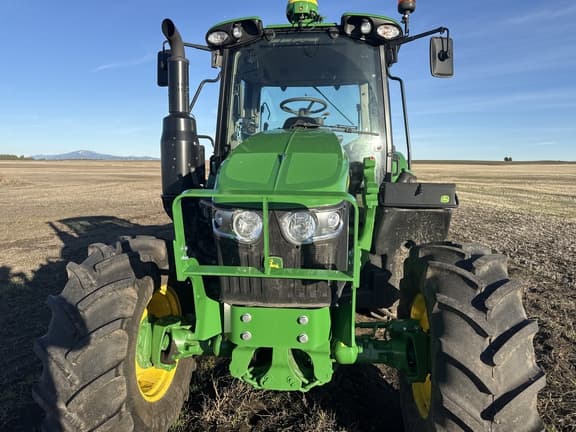 Image of John Deere 6120M equipment image 4