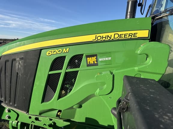 Image of John Deere 6120M equipment image 1