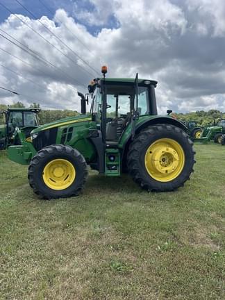 Image of John Deere 6120M equipment image 3