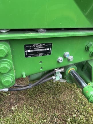 Image of John Deere 6120M equipment image 4