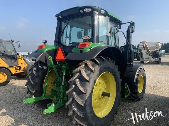 Image of John Deere 6120M equipment image 2