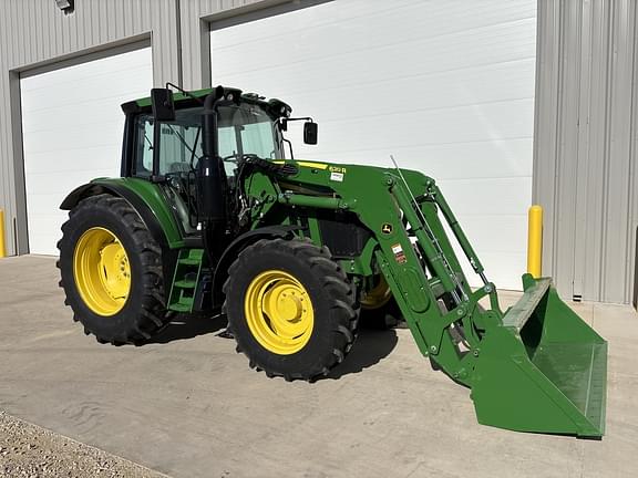 Image of John Deere 6120M equipment image 4