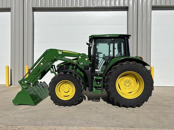 Image of John Deere 6120M equipment image 1