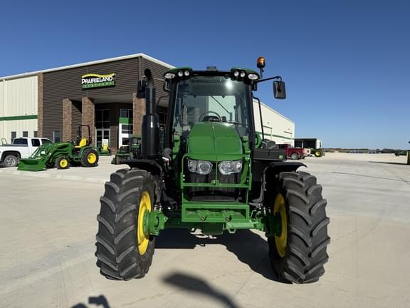 Image of John Deere 6120M equipment image 1