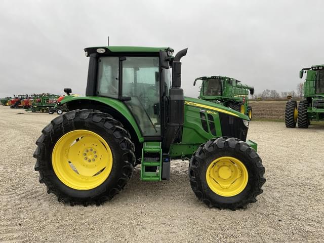 Image of John Deere 6120M equipment image 3