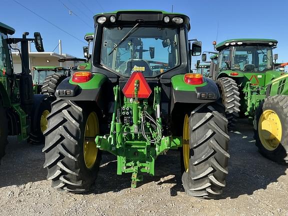 Image of John Deere 6120M equipment image 3