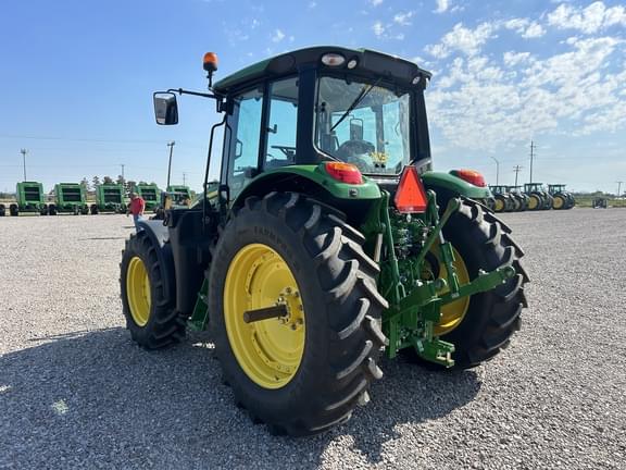 Image of John Deere 6120M equipment image 2