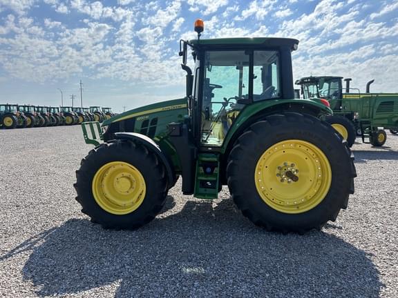 Image of John Deere 6120M equipment image 1