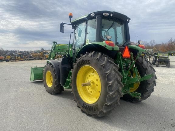 Image of John Deere 6120M equipment image 3