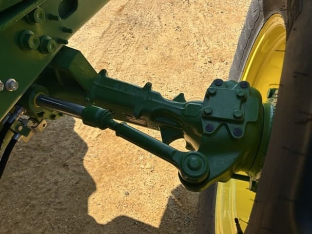 Image of John Deere 6120M equipment image 2