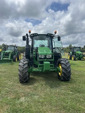 Image of John Deere 6120M equipment image 4
