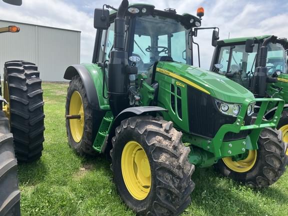 Image of John Deere 6120M equipment image 1
