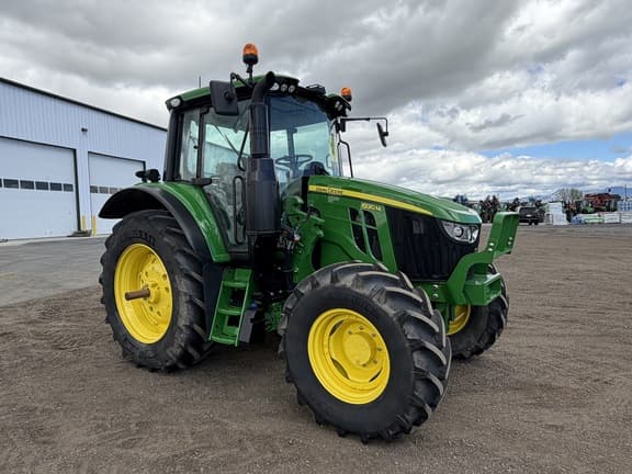 Image of John Deere 6120M equipment image 2