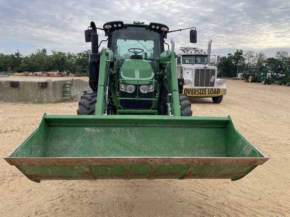 Image of John Deere 6120M equipment image 3