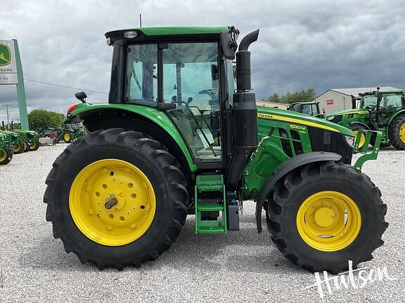 Image of John Deere 6120M equipment image 1